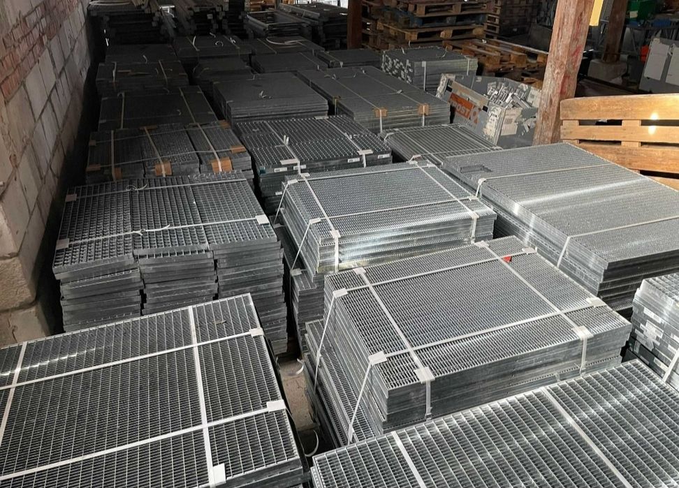 Grilaje zincate metalice 120x90