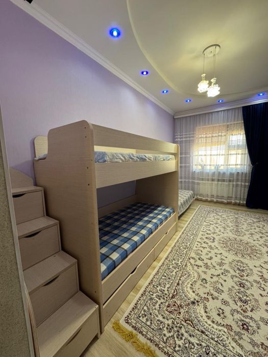 Диван для детской комнаты