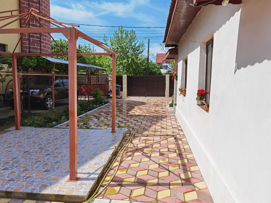 Vand casa Alexandria (central) negociabil