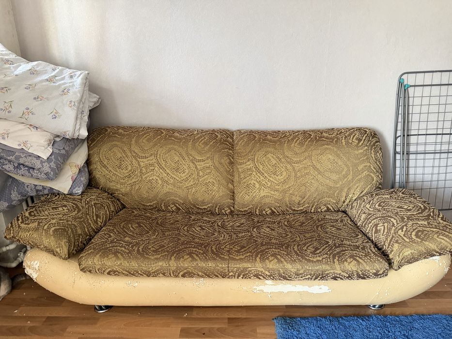 Отдам даром диван Темиртау