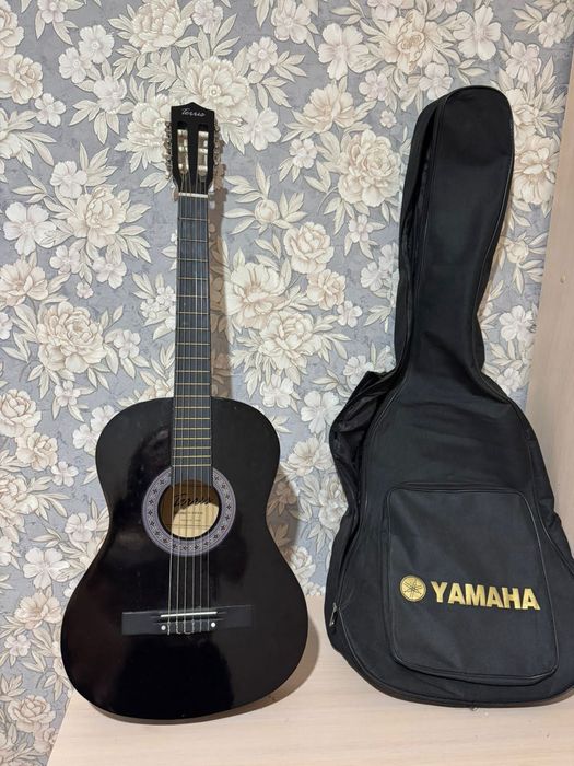 Гитара классическая