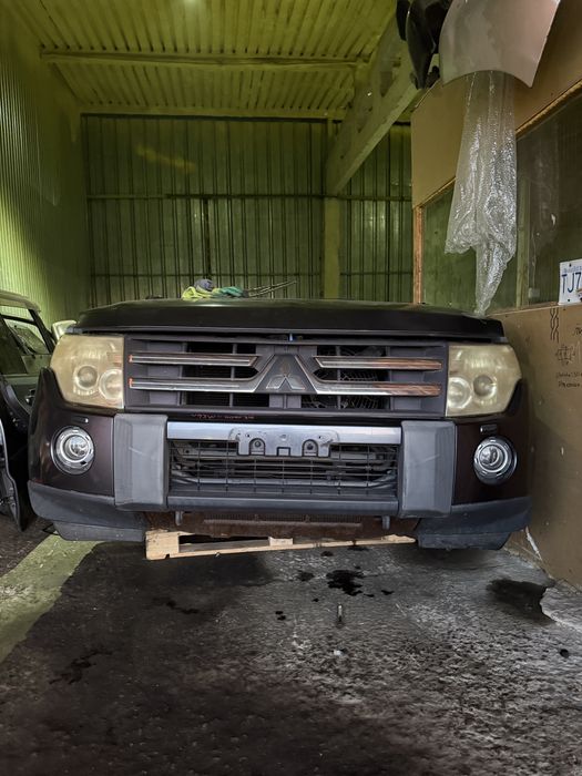 Mitsubishi Padjero 4 морда