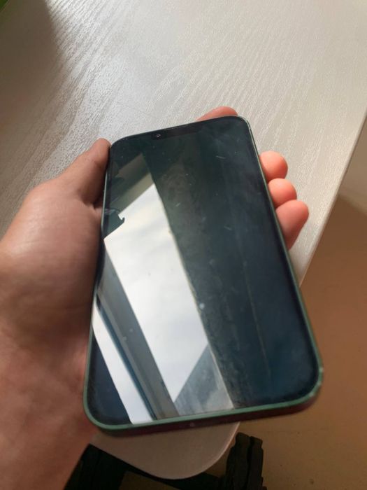 Срочно продаю iPhone 13/128gb
