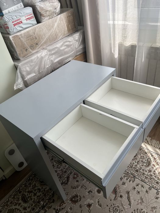 рабочи,детский стол