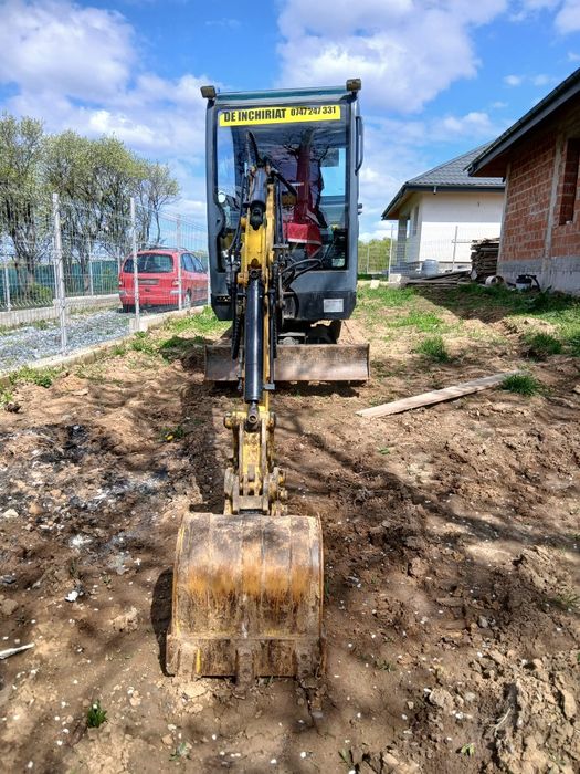 Vând Mini escavator 2022