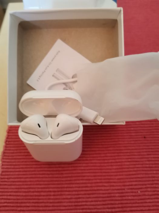 Căști wireless i 12