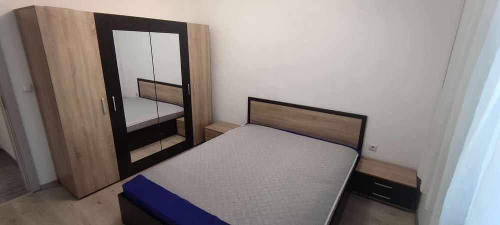 Дава се под наем Тристаен апартамент в Варна, Бриз - 80 кв.м за 766 € - Снимка #7