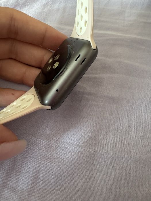 Apple Watch 42 mm Aluminum