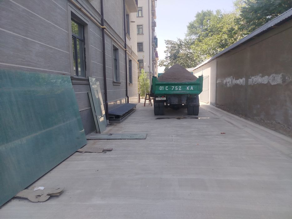 Zil xizmati Maskovski 6 Kubali Chinoz Qum Kilinis Kampo
