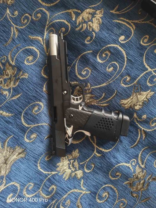 Професионална Airsoft екипировка