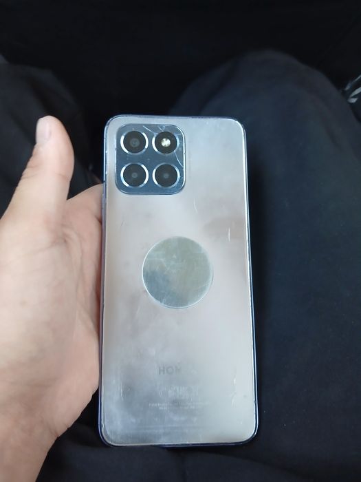 Honor x 6 srochna sotiladi