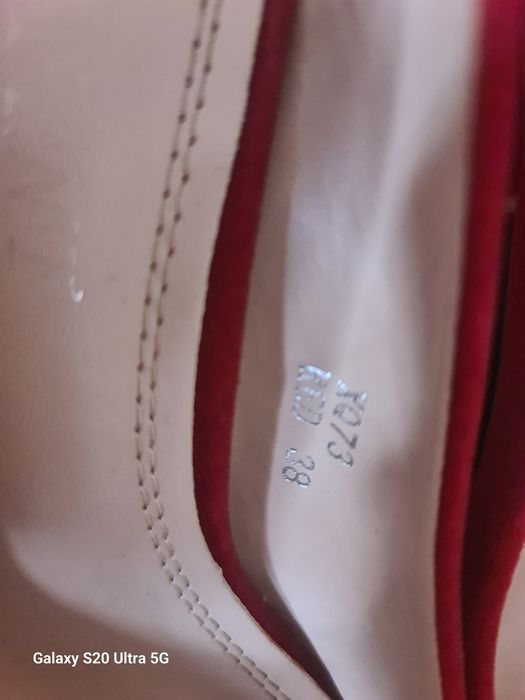 Pantofi marimea 38