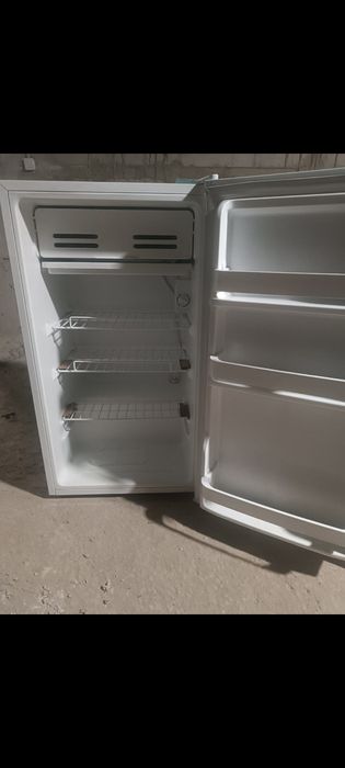 Газ плита +холодильник