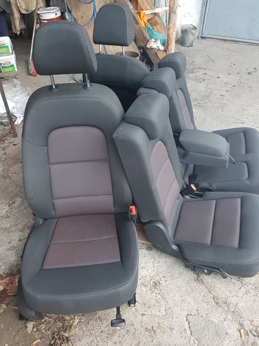 Седалки за AUDI Q5