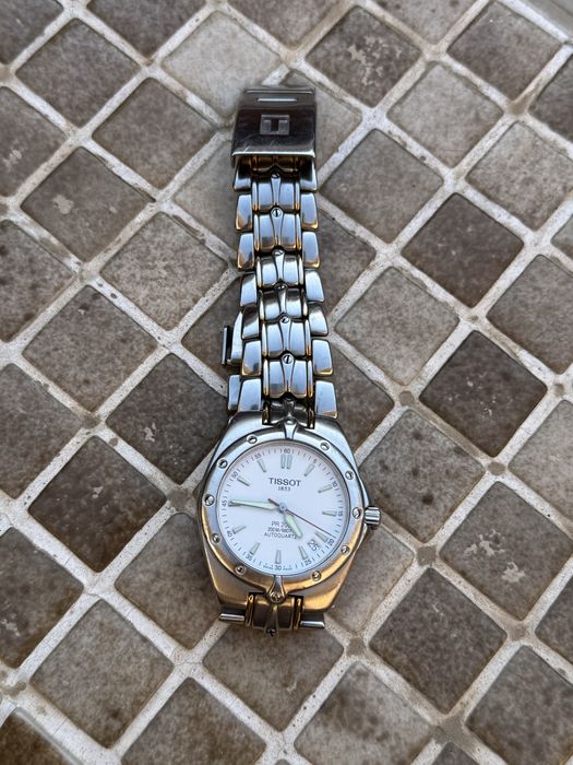 Продается часы Tissot