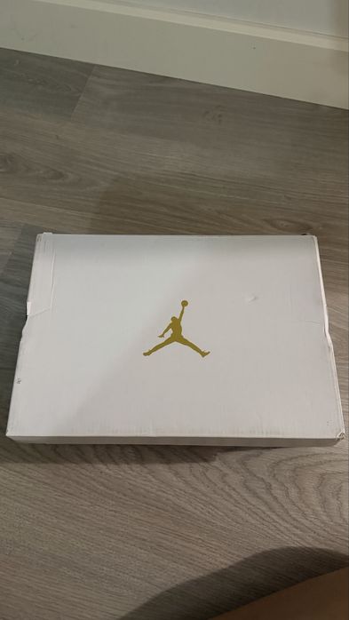 Air Jordan 1 Mid SE