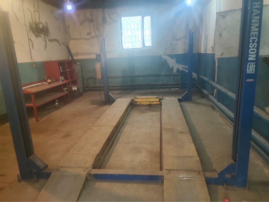 Продав автосервис