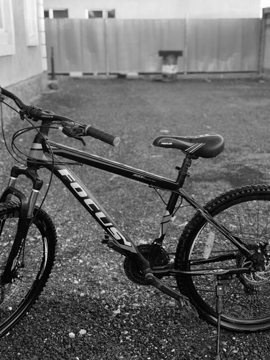 велосипед скоростной в хорошем состоянии