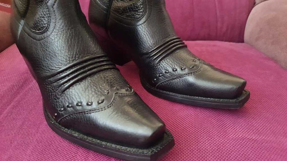 Cizme ciocate piele ARIAT Dixie Black Leather Cowboy Deer Tan marime37