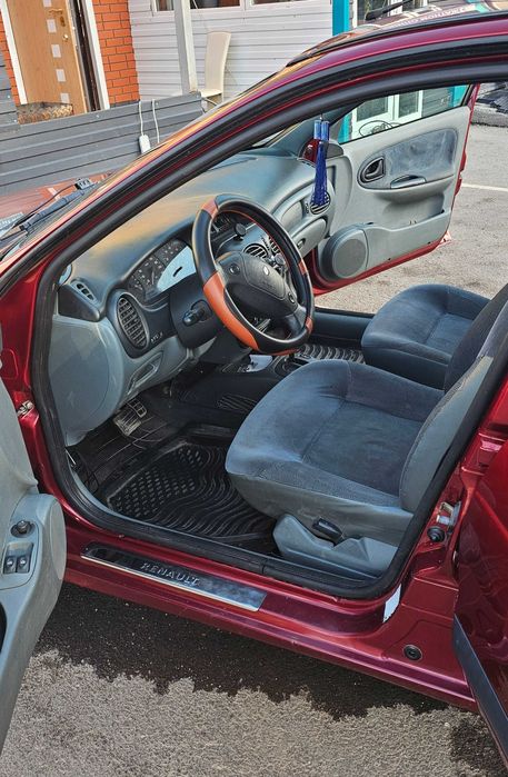 Renault Megane 1997г автомат,  Рено