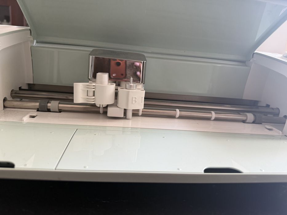 Cricut  explore air 2