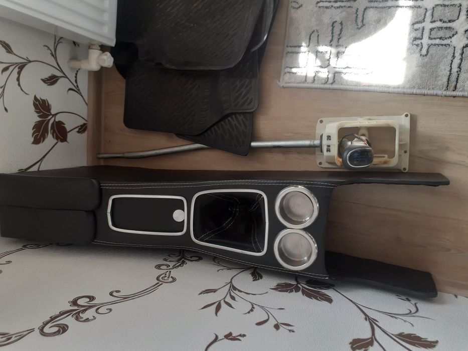 Malibu bar polik sotiladi