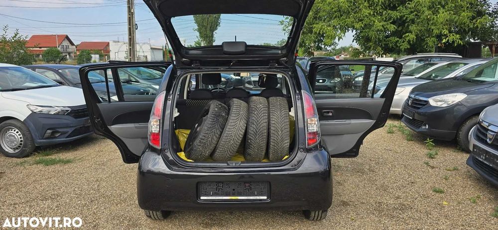 RATE&CASH Daihatsu Sirion 4x4 an 2009 benzina aer conditionat