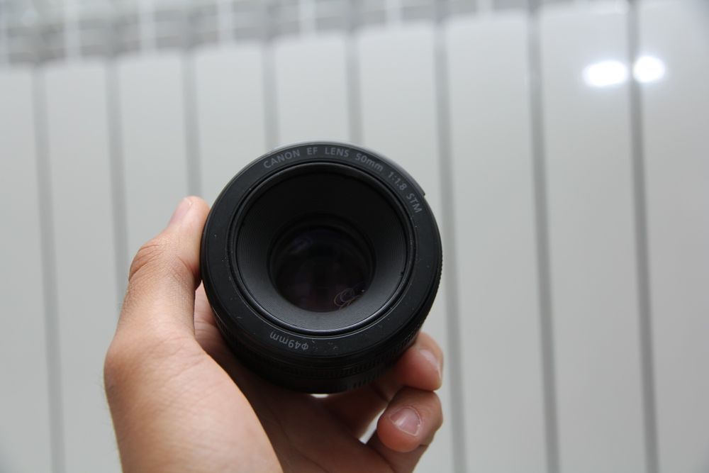Canon EF 50mm f/1.8 STM