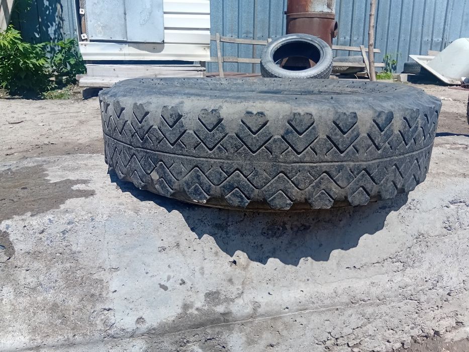 Продаются покрышки