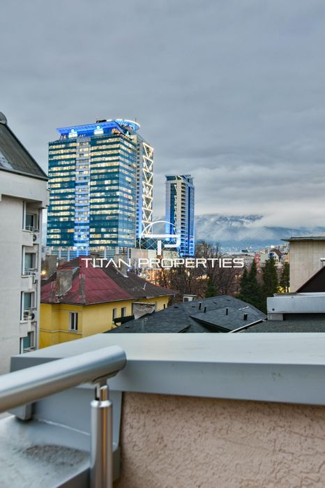 Дава се под наем Двустаен апартамент в София, Център - 70 кв.м за 947.58 € - Снимка #10