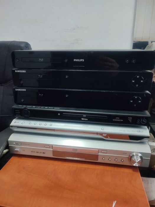 Dvd playere și blueray disc