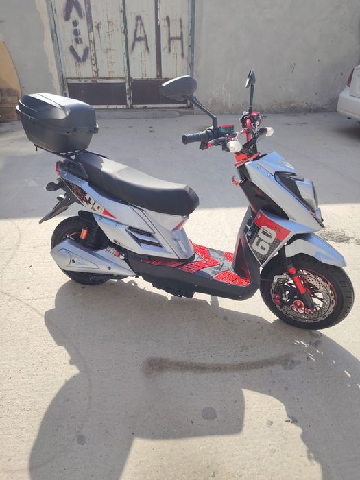 Skuter redlayn, juda ideal xolatta