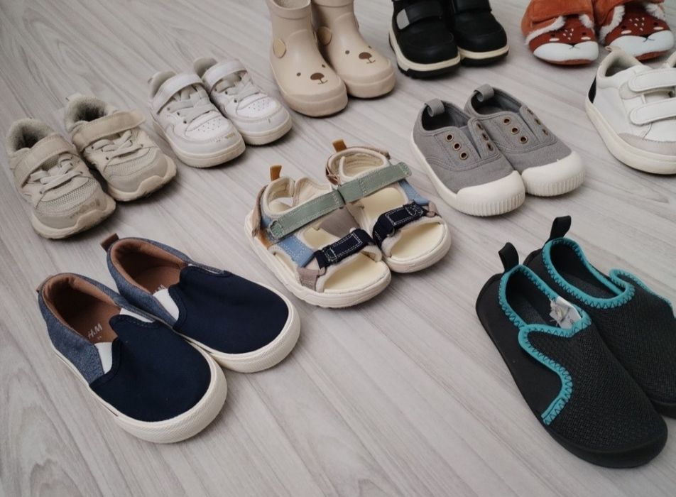 Обувки за момче "H&M" и " Decathlon"