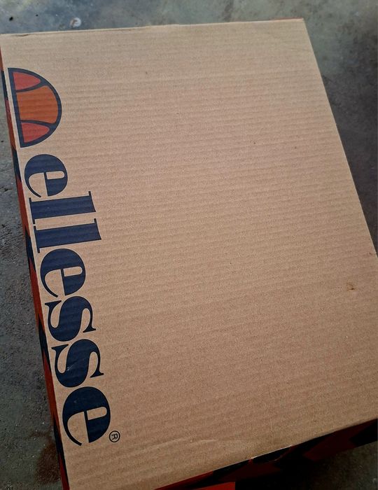 Ellese Gina - оригинални