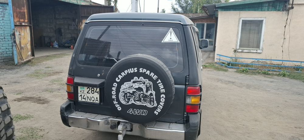 Продам Mitsubishi Pajero