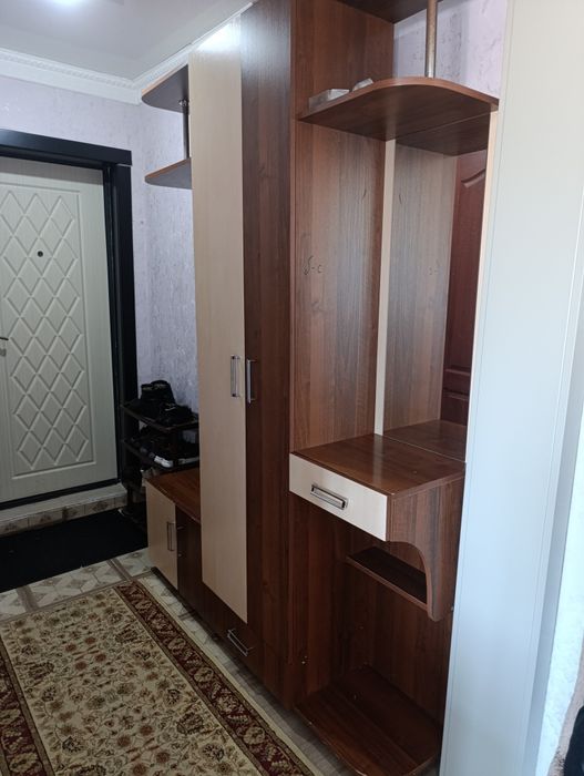 Шкаф в прихожую 20 тыс