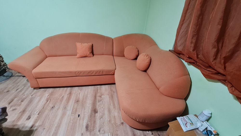 Vând colțar extensibil