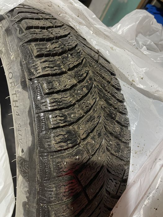 Продам шины michelin зимние