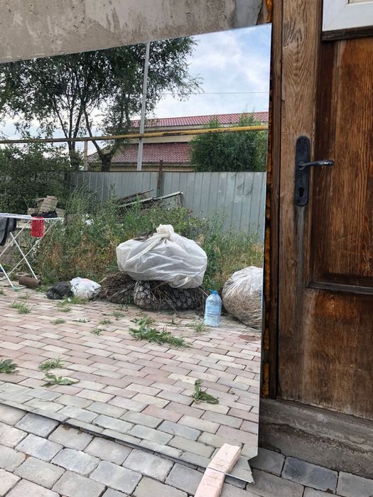 Продам зеркало большое