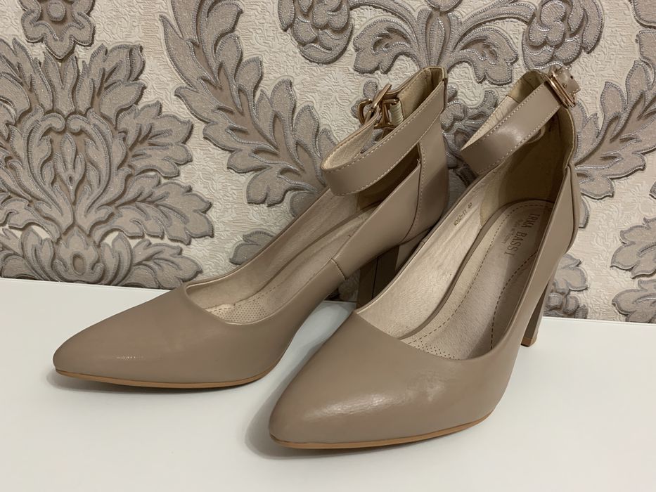 Продам новые туфли