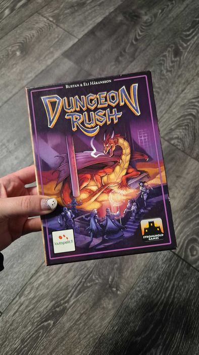 Настолна игра Dungeon Rush - семейна бордова игра