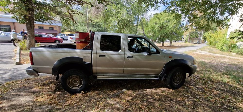 Продам пикап Ниссан np300