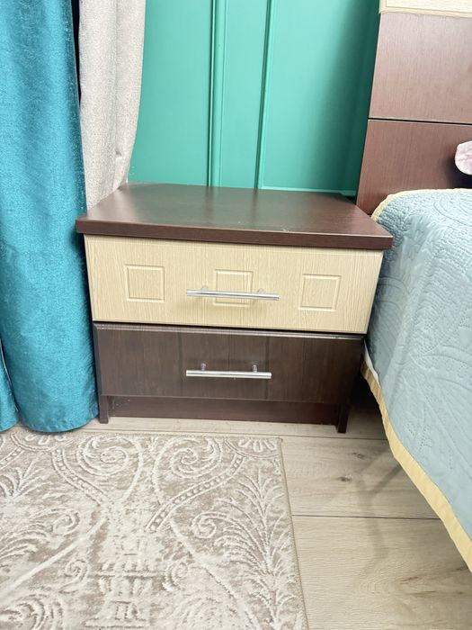 Продаётся Спальная гарнитура комплект б/у