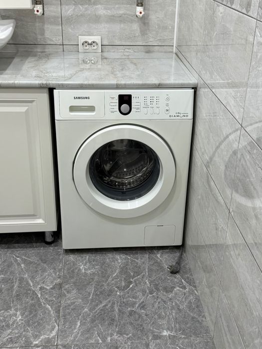 Продам стиральную машину