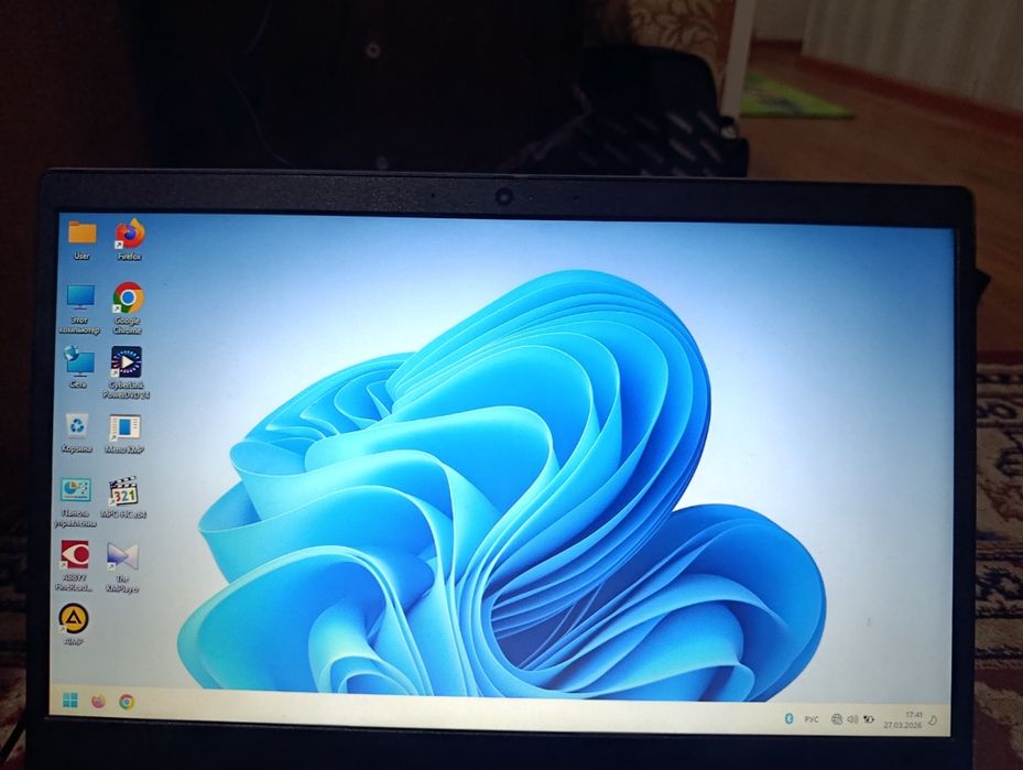 Ленова новий бушний