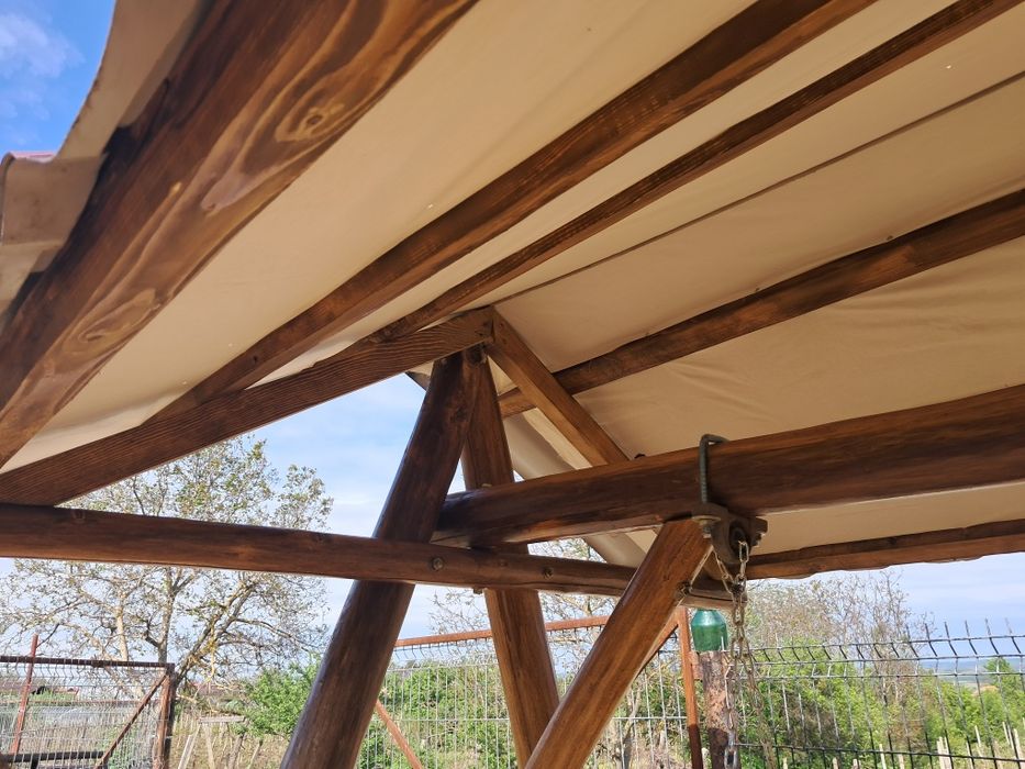 Oferta luna septembrie - Balansoar rustic complet echipat