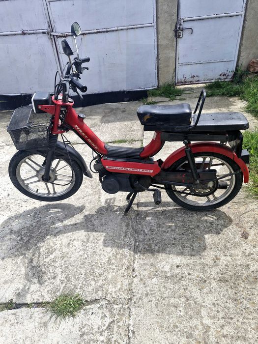 Vând moped First Bike