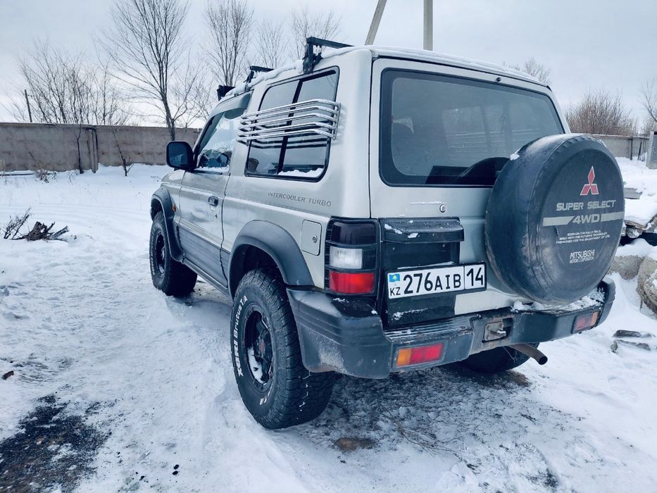 Продам Поджеро 2