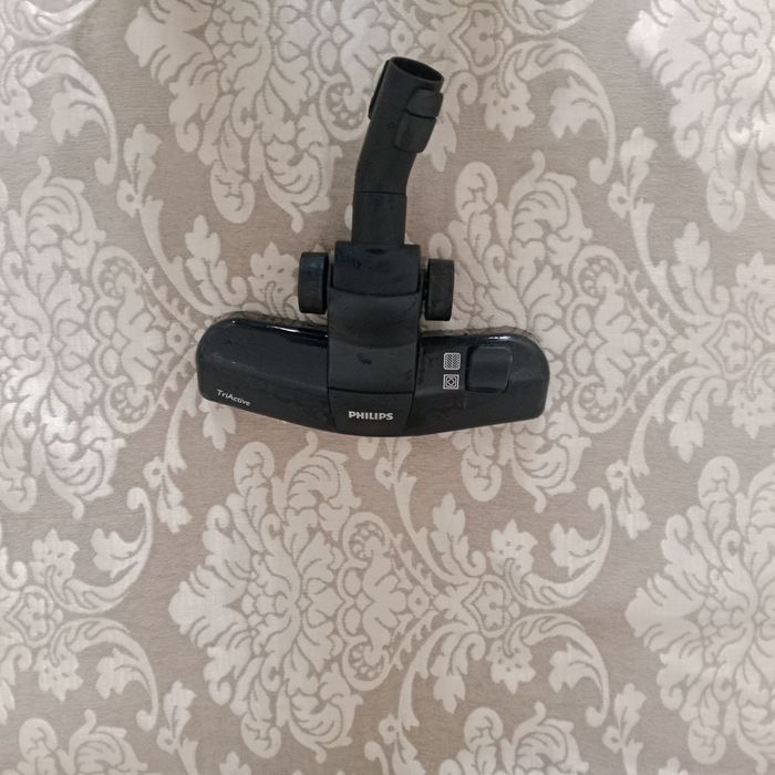 Продам щётку для пылесоса philips оригинал