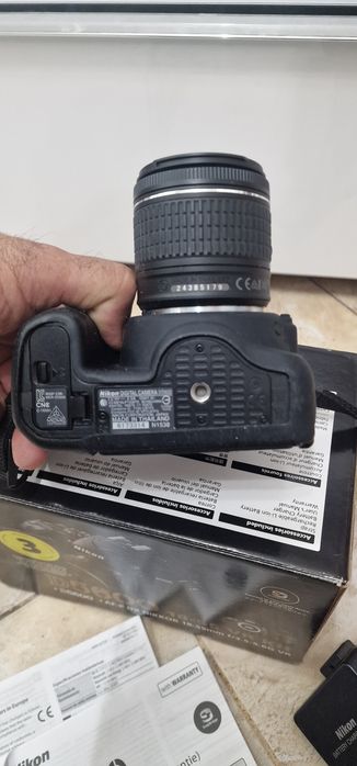 Nikon D5600 перфектен